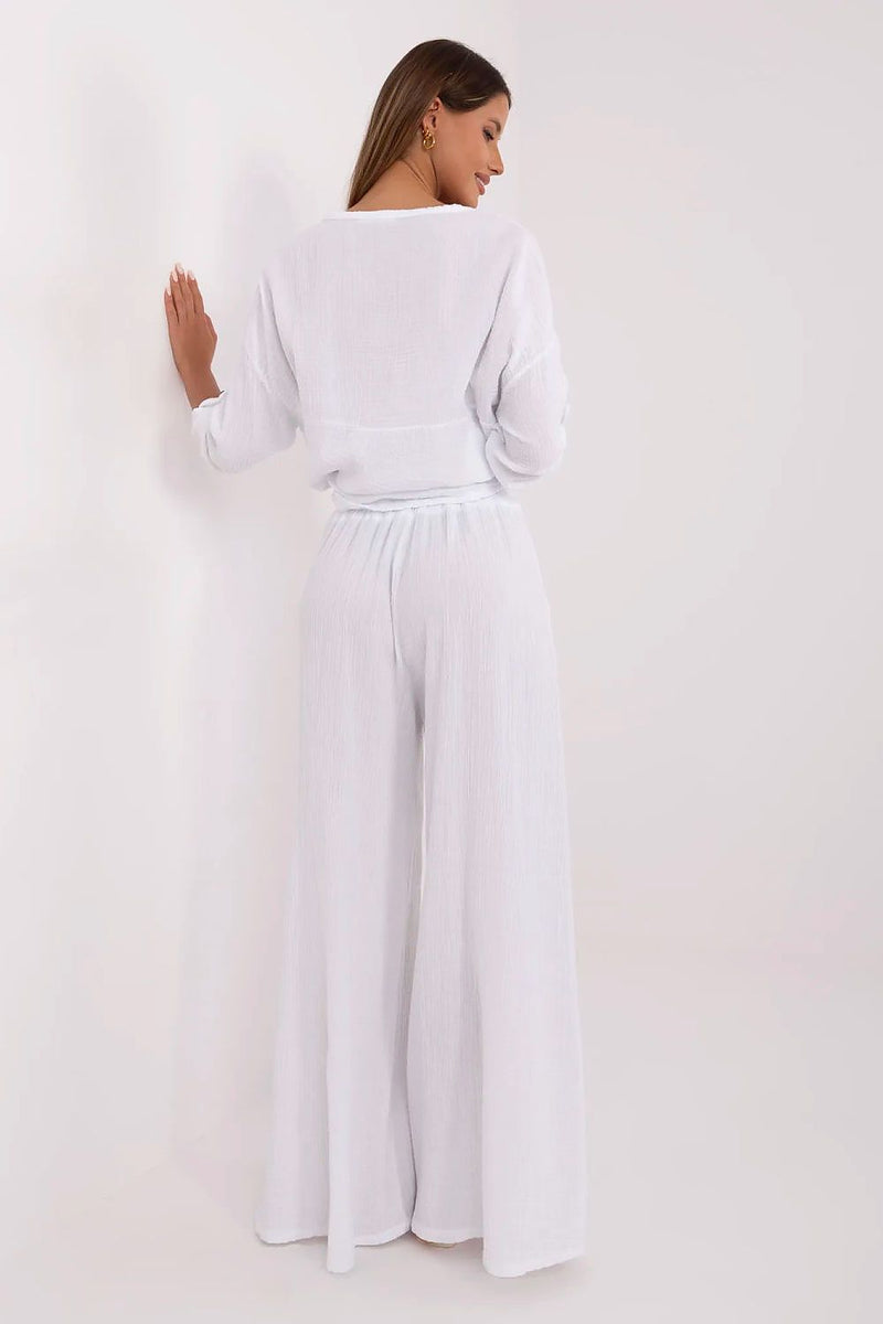  Women trousers model 211273 Italy Moda 